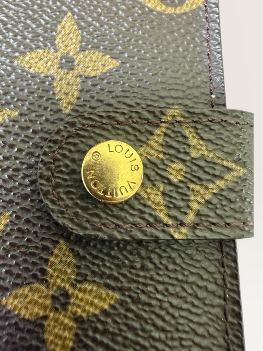 Louis Vuitton Monogram Small Ring Agenda PM Cover - Picture 3 of 6
